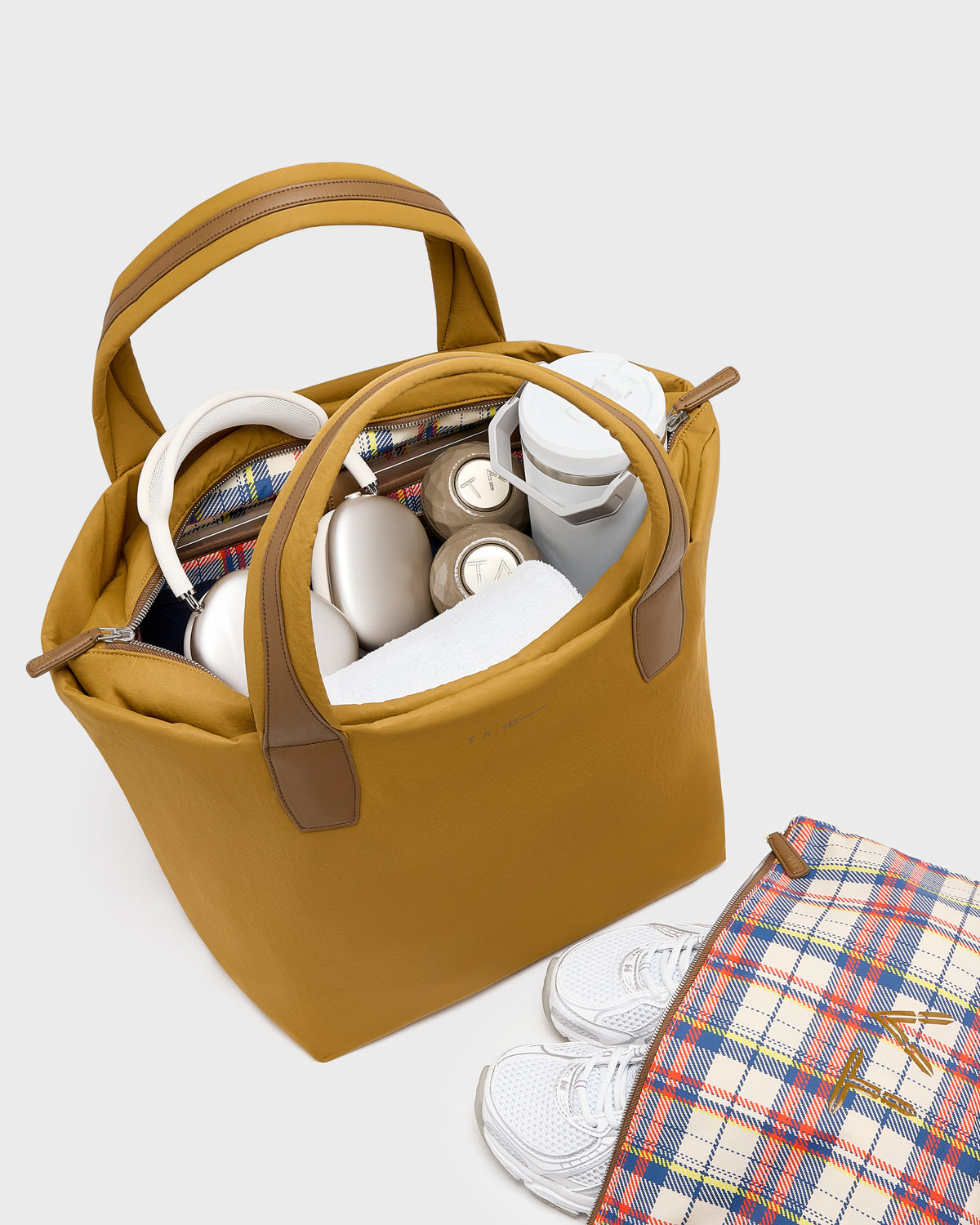 VEE x Tracy Anderson Essence Tote Medium